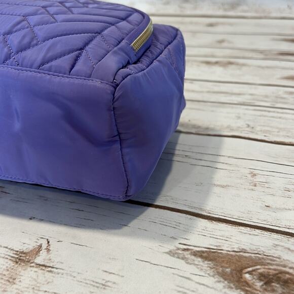 Aimee Kestenberg Isabela Large Zip Around Travel Bag - Picture 8 of 12